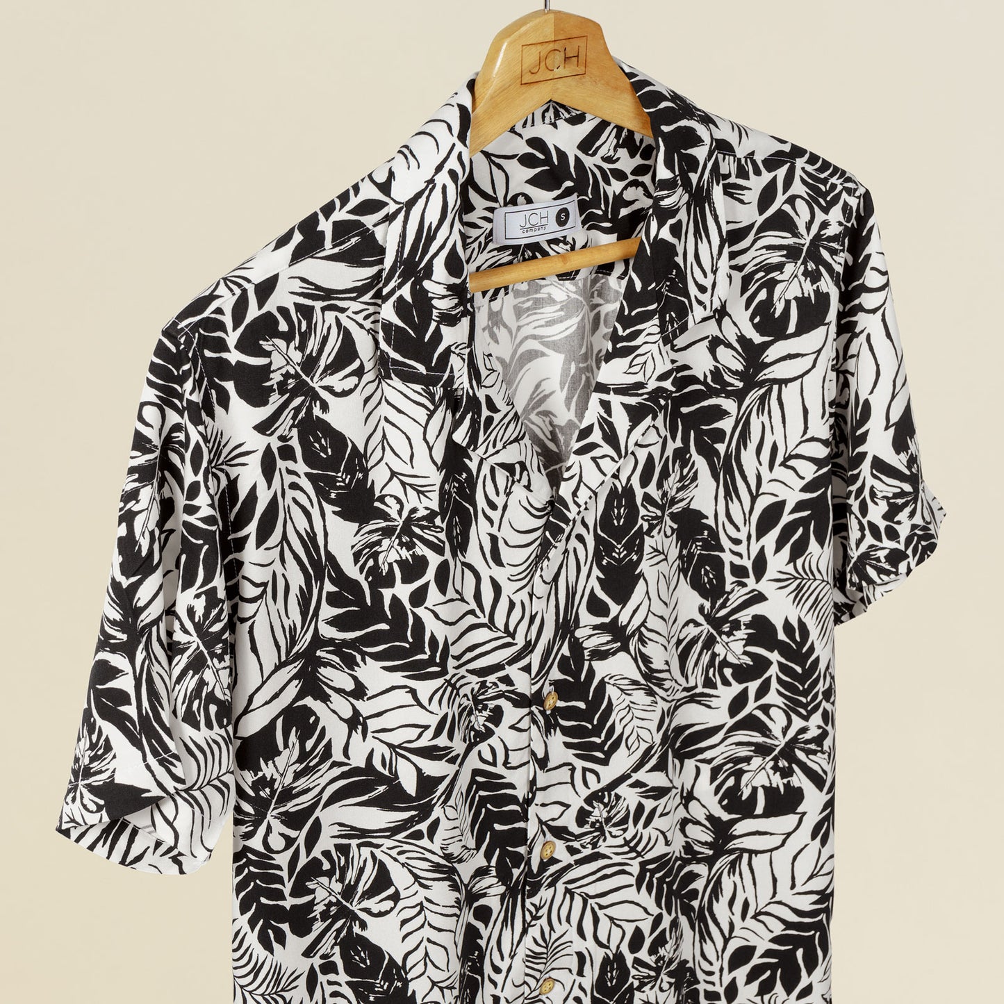 Camisa Bowling Estampada Hojas Blanco Negro P70