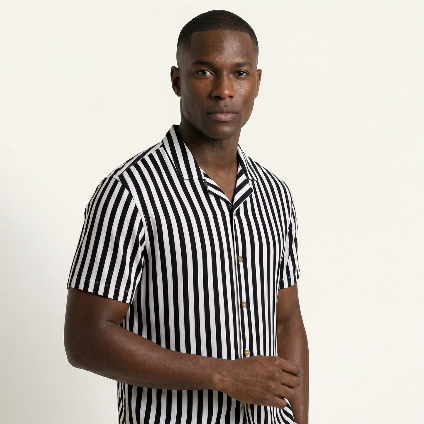 Camisa Bowling Rayada Blanco/Negro C201